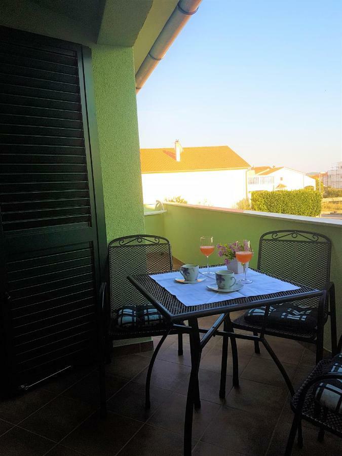 Apartmani Vincek Vodice Luaran gambar
